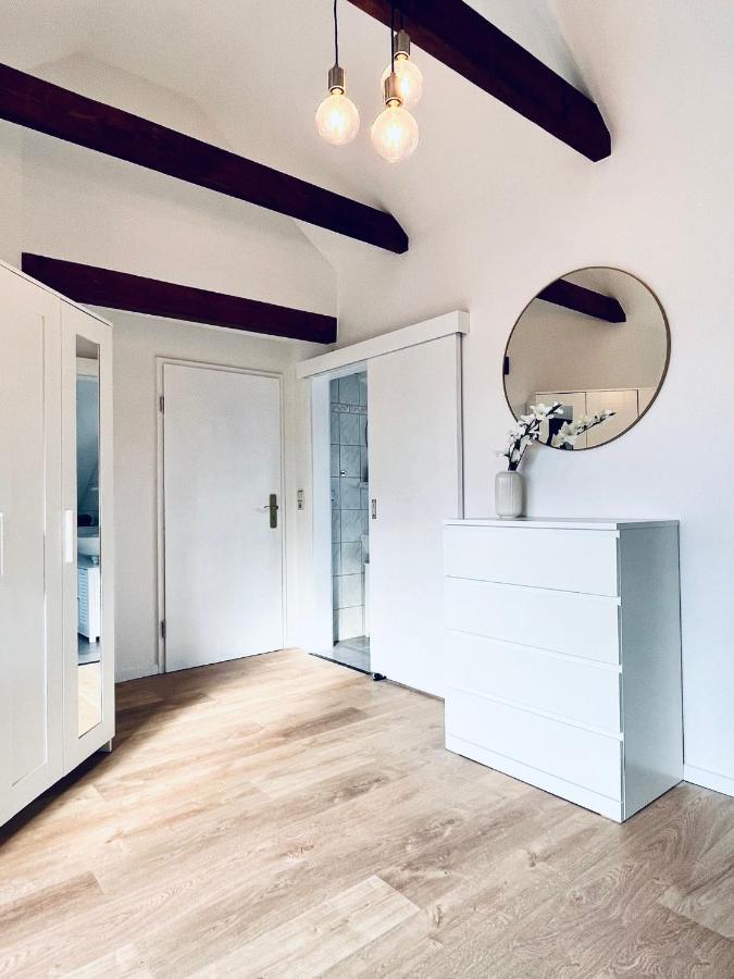 Cityapartment-Smarttv-Kitchen-Car Parking Space-Wlan Erfurt Exterior photo